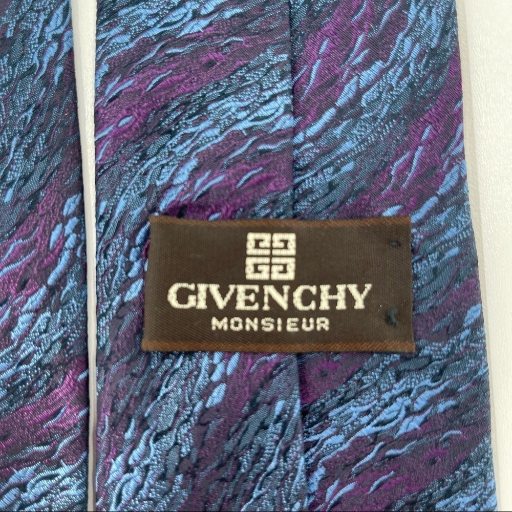 Givenchy Monsieur Vintage Italian Silk Blue and Purple Tie